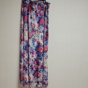 Hazel Blues Floral St Charles Maxi Skirt - Pink & Blue. Curvy/Tall. Medium New